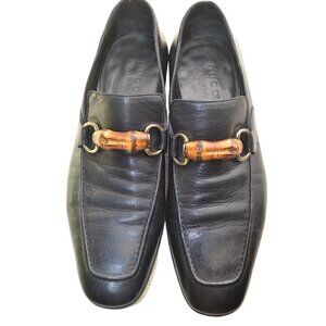 Gucci Men's Black Leather Loafers With Bamboo Horsebit Detailing- LT3121